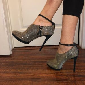 Sparkly Brian Atwood Heels ✨ 👠